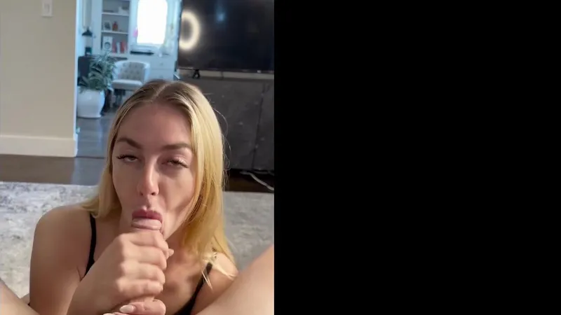 Emilyrayoox Onlyfans Leaked Video Hard Banging Action