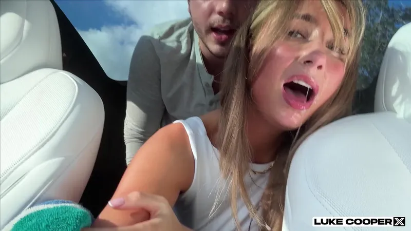 Lily Phillips Takes a Messy Creampie Fuck In Her Car Onlyfans Leak Video