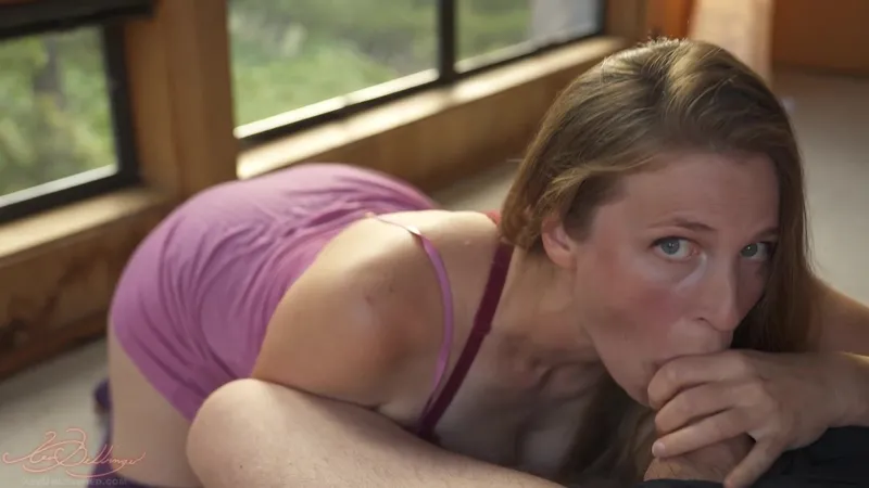 Xev Bellringer Tease Surprise Cock Sucking And CIM In Leaked Onlyfans Video