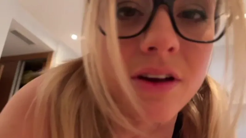 Alice Wild Teases with Naughty Backdoor Action in Leaked OnlyFans Video