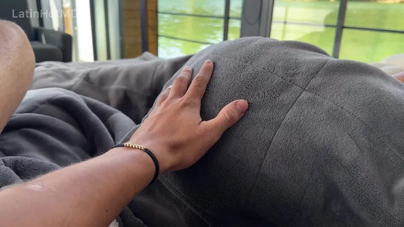 Morning Sex with My Girlfriend in the Great Outdoors Caught on Video