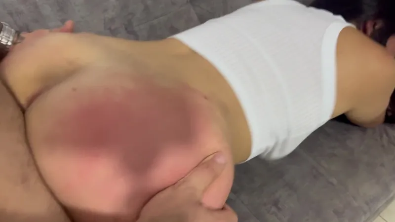 Padrastro mistakes stepdaughter for wife and ends up fucking her brains out in intense video