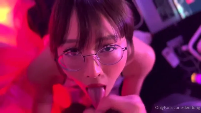 Deerlong Gets On Her Knees And Sucks A Cock Dry