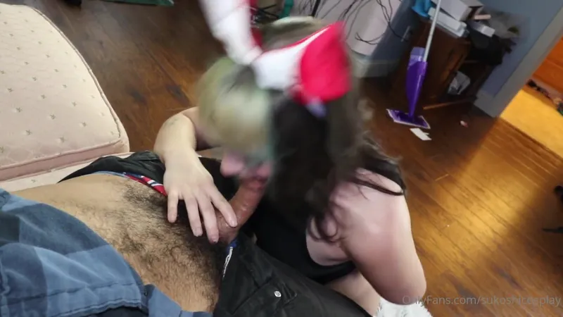 Sukoshicosplay Teases Her Asshole in Leaked OnlyFans Porn Video