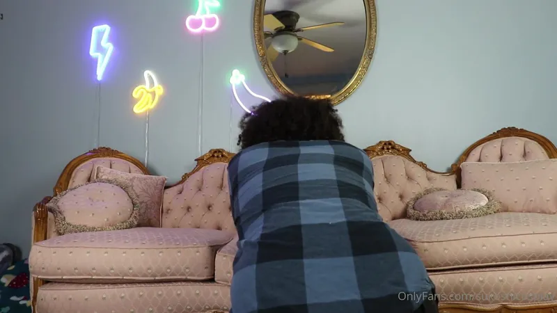 Sukoshicosplay Teases in Leaked Anal Fuck Fest Video
