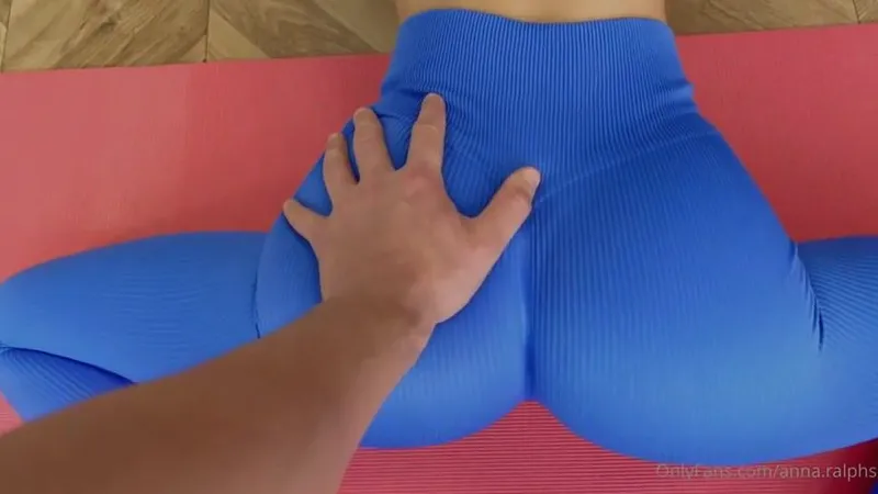 Anna Ralphs Boyfriend Interrupts My Yoga Workout