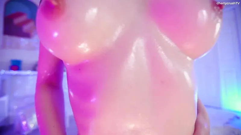 Cherry Crush Teases Her Oiled Curves in Leaked Onlyfans JOI Video