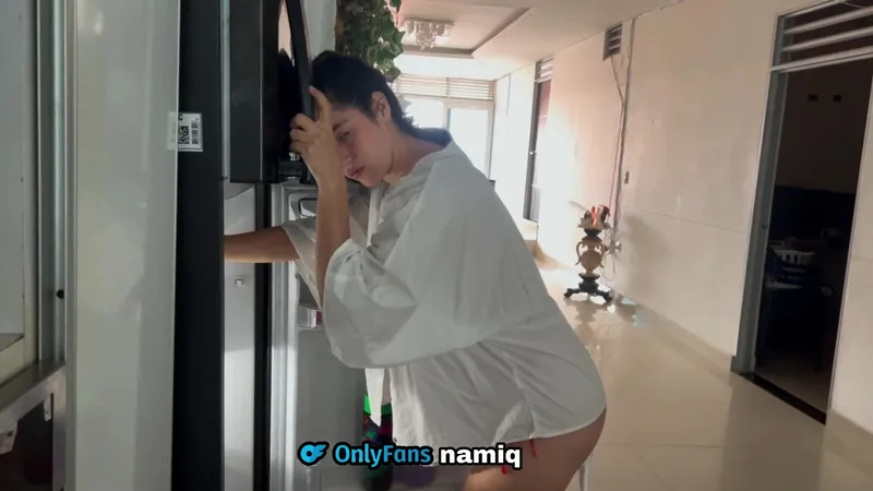 stepbrother fucks NAMI while I'm stuck in the fridge