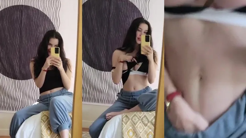 Aella Alexandra Teases Her Dripping Wet Tits in Leaked Naked e-girl Video