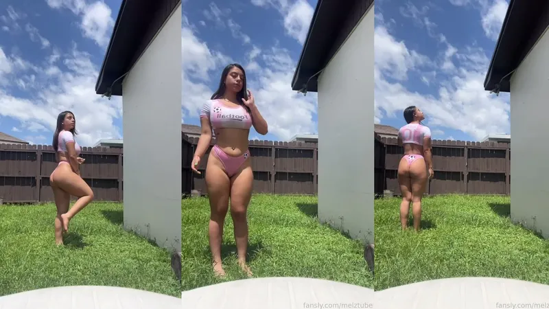 Melztube Teases Her Massive Tits in Leaked Nude Porn Video