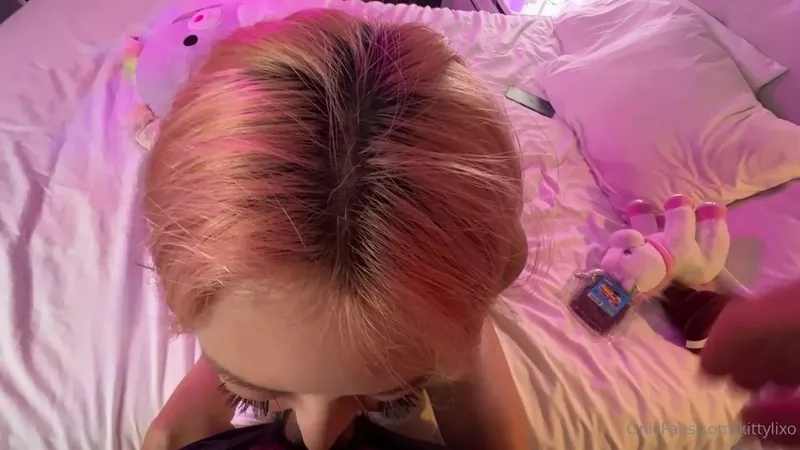KittyLixo Sucks And Rides Cock Like A Pro