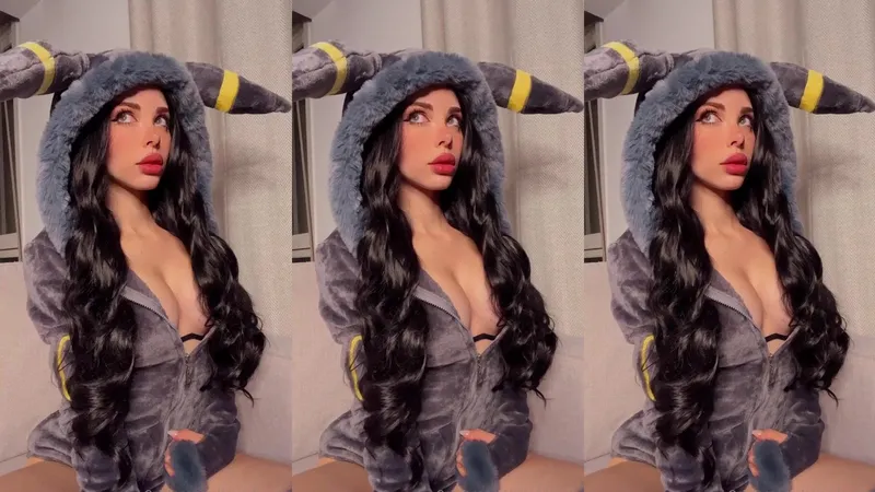 Amanda Welp Teases her Huge Tits in Must-Watch OnlyFans Nudes Video