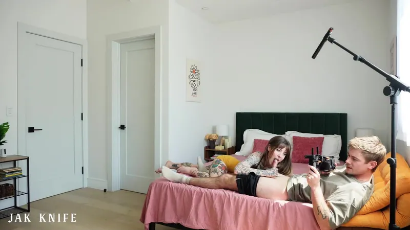 Awlivv Teases us with a Bangin BTS Fuckfest with His GFs Naughty Step-Sister in this video