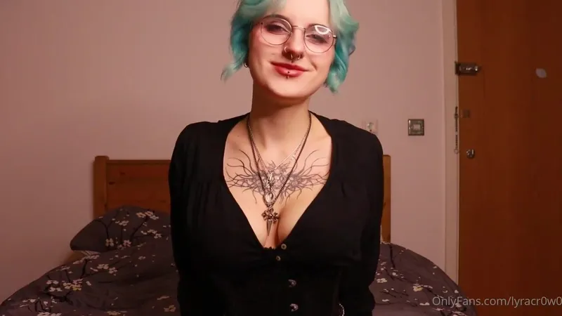 Lyra Crow Teases Her Wet Pussy in Epic Russian Video