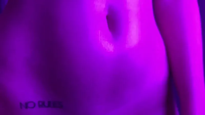 Vixenp Teases Her Benevolent Big Tits in Leaked OnlyFans Exclusive Video