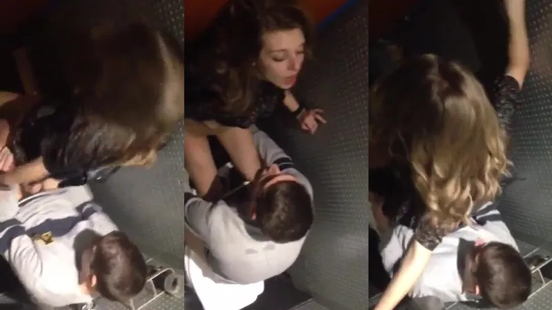 Loirinha Caught Fucking in Public Restroom Video
