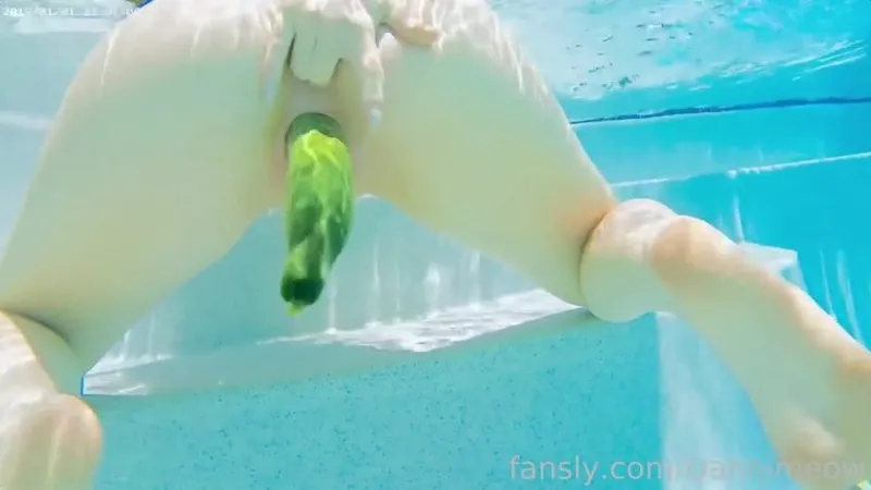 Danni Meow Teases Her Tiny Ass in Must-Watch Reddit Video