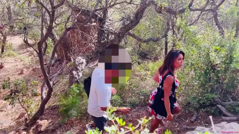 Vittoria Divine Dirty Outdoor Fuck Video With a Mystery Man