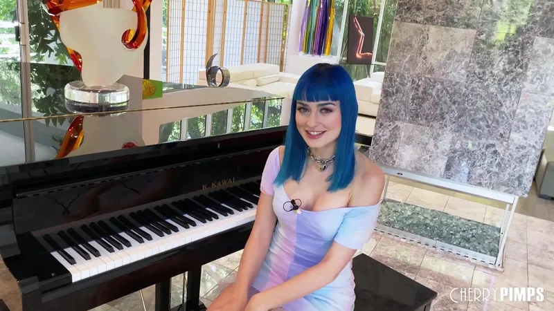 Jewelz Blu e-girl Sweats it out Teasing her Leaked OF Video