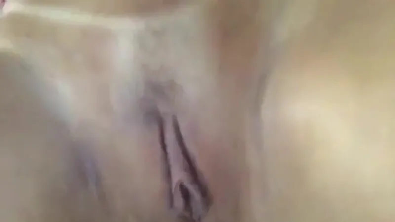 Safada Teasing Her Wet Shaved Pussy in Action Packed Video