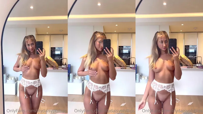 Lillian Phillips Tease her Tiny Assets in Leaked Exposed Video