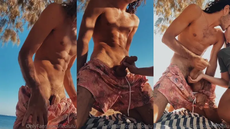 Leolulu Teases Her Tiny Ass in OnlyFans Video