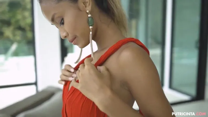Putri Cinta Fansly leak uncensored full fuck video