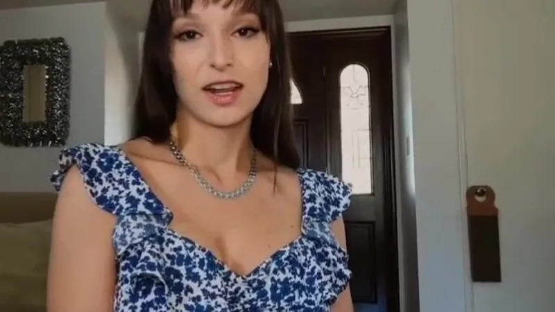 Lexi Luna Leaked Onlyfans Video Teasing Her MILF Goodies Exposed