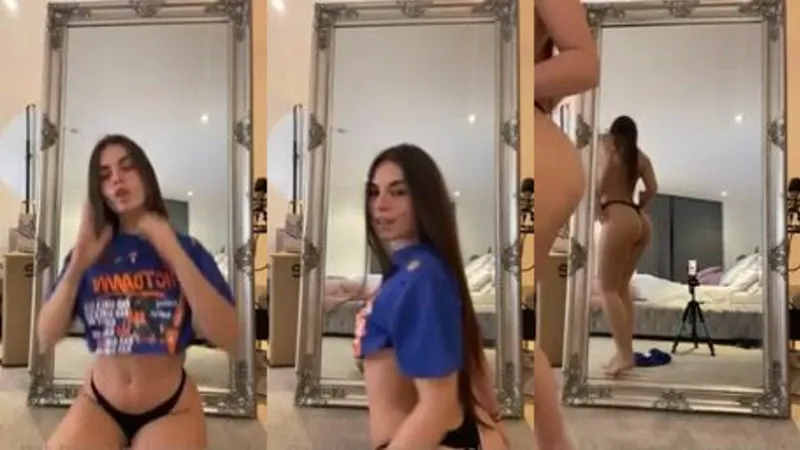 Lauren Alexis Teases with Naked Twerking in Premium XXX Video