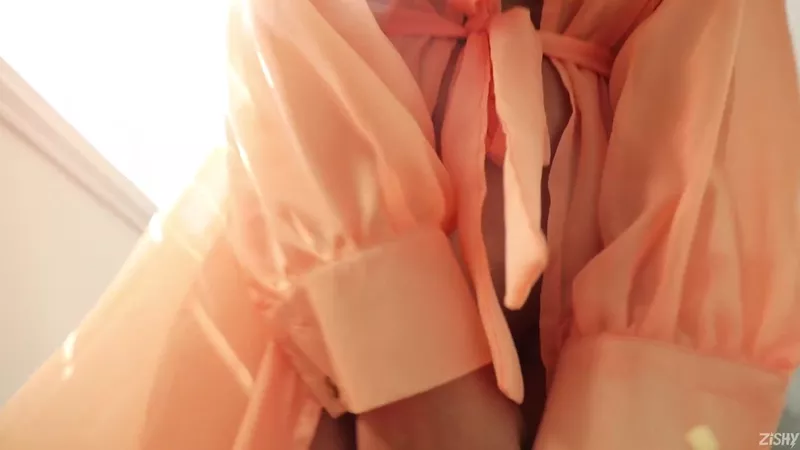 Bignino Tease Huge Tits in Never Before Seen Nude Video