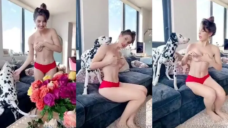 Amanda Cerny Teases with Dildo in Must-Watch Leaked Video
