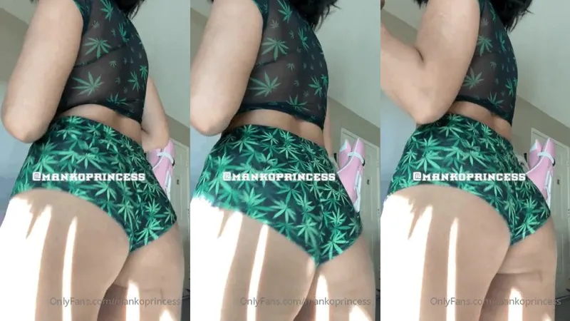 Mankoprincess Teases her Juicy Natural Tits in Leaked OnlyFans Video