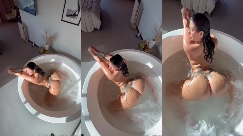 Zoe Renea Teases Her Naked Curves in Leaked OF Video