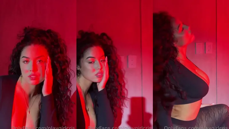 Playgirlcris Teases Her Giant All Natural Juggs in Steamy Naked Video