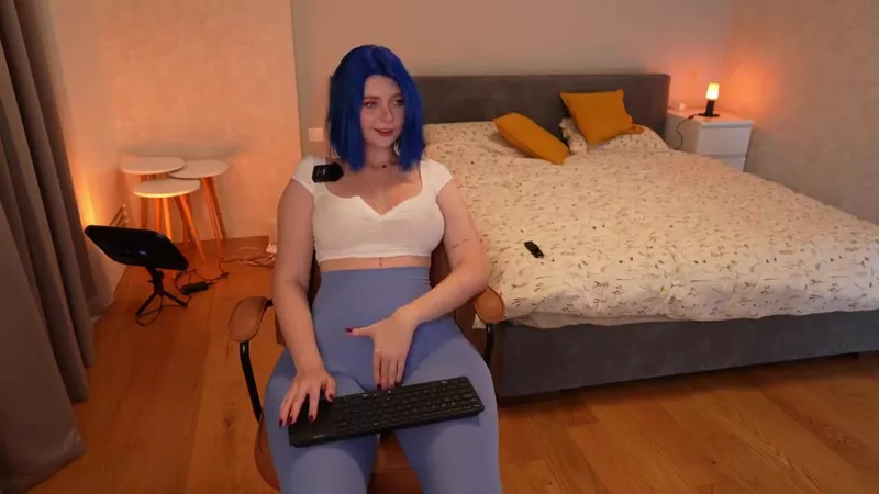 E-girl Sweating Small Ass Vixenp onlyfans