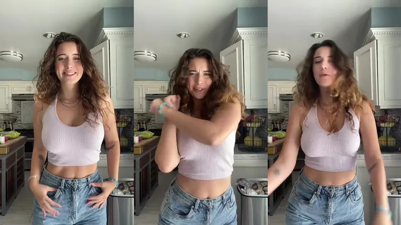 hotblockchain Teases Her Naughty Big Ass In Leaked OnlyFans Video