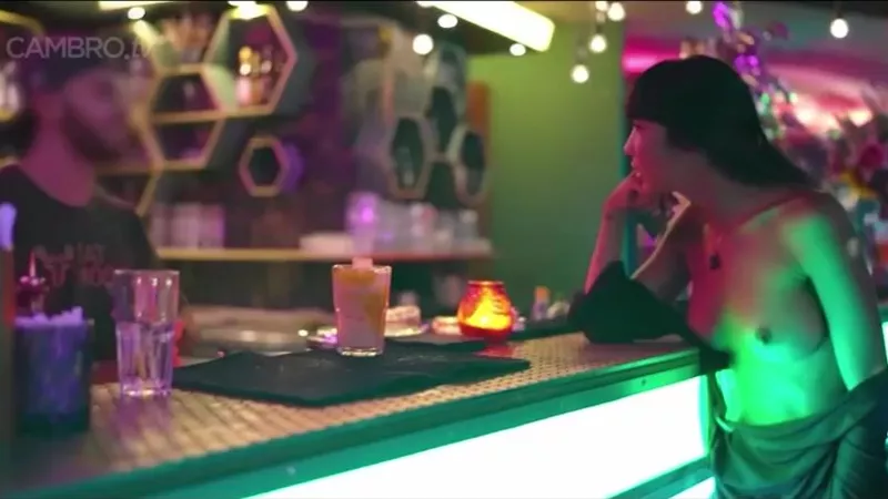 Kiara Daisy Teases With Naughty Naked Karaoke Video