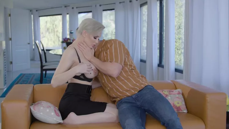 Petite Pornstar Kenzie Taylor Teases in Hardcore Fuck Video