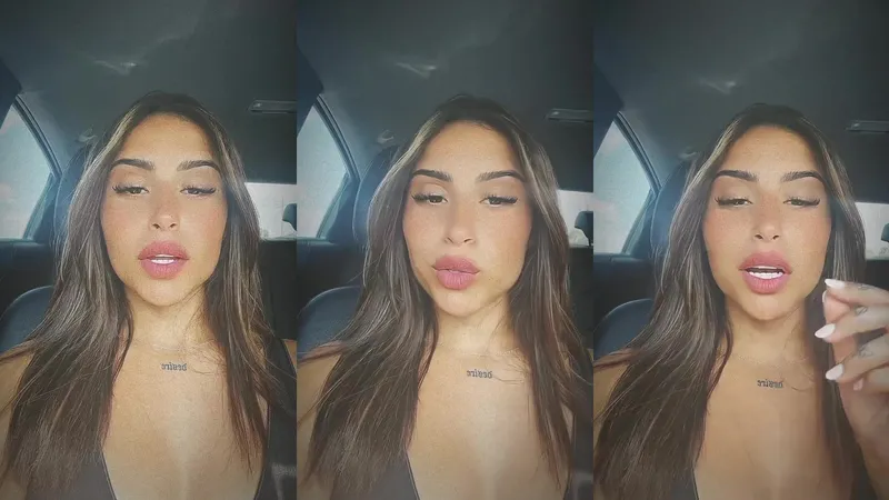 Утекло видео с OnlyFans Анжелы Альварес, где она дразнит зрителей на камеру.