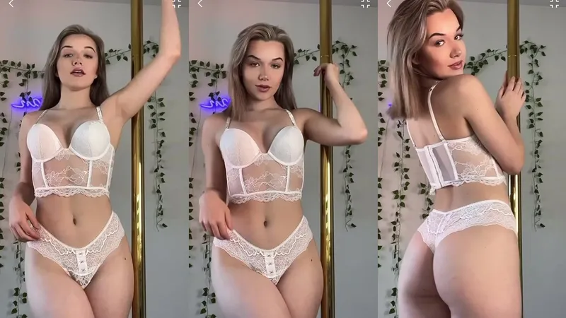 Sugarcakee Teases Her Huge Ass in This Must-Watch Leaked Video