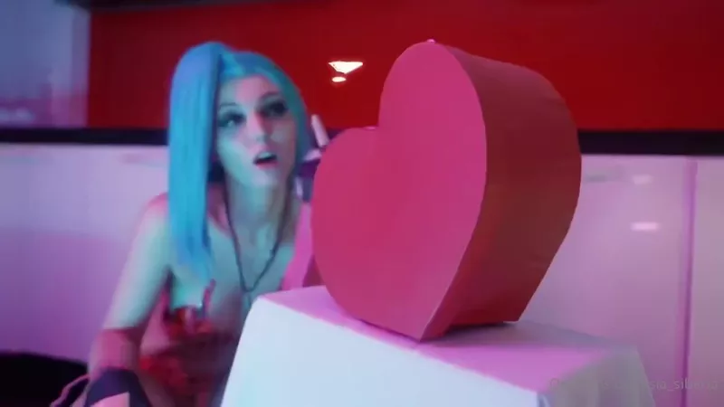 Sia Siberia Teases in Nude Patreon Video