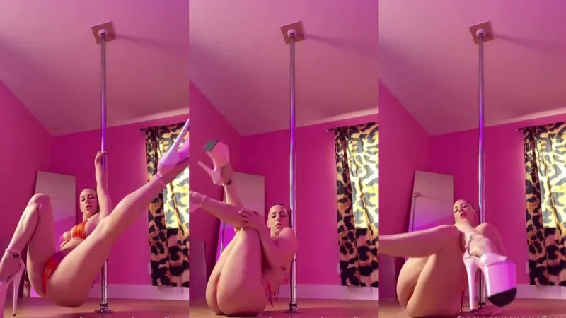 Must-Watch Fiona Teases With Naked Pics While Sucking Cock