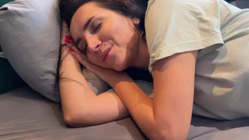 One Room, Too Many Secrets! Stepmom shares bed with stepson