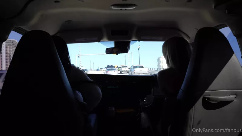 [FanBus] CubanPiexo - Cuban Baddie First BBC Creampie [1080p]