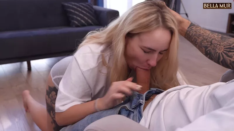Bella Mur Teases Italian Stud She Met On Sex-Dater In Hardcore Video