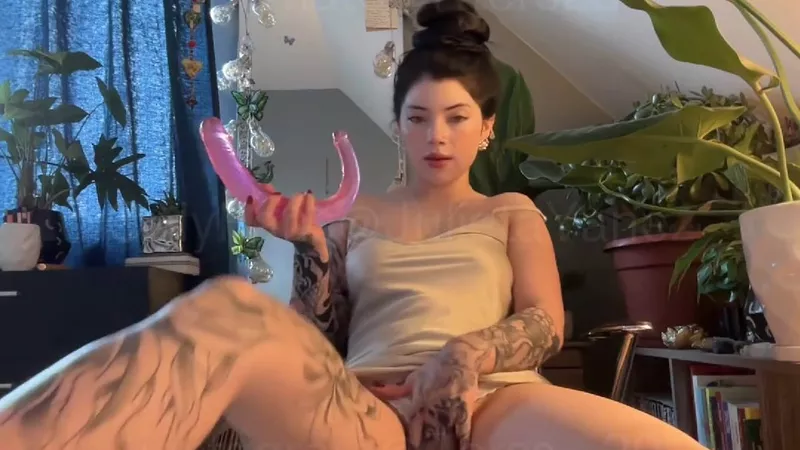 Julieta Yañez Teases with Hardcore Dildo Action in Leaked OnlyFans Video