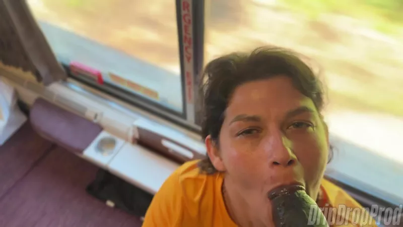 Dripdrop Psilo Siren Gets BBC on the Train!!!