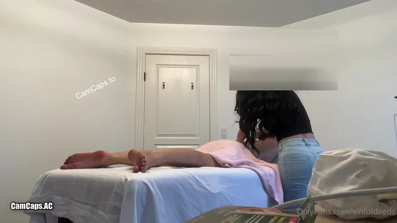 Sinfuldeeds Teases in Her First Armenian RMT Appointment Video