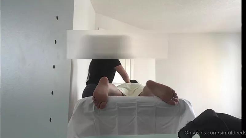 Sinfuldeeds Gets Naughty in Leaked Vietnamese RMT 3rd Appointment Video