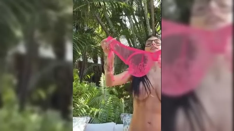 Mia Khalifa Teases Tits Outdoor in Leaked Arab Pornstar Video